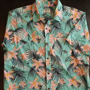 Hurley short sleeve button down Hawaiian shirt Men's medium